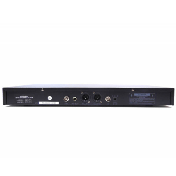 Радиомикрофоны BKR K-2024 (четыре ручных)